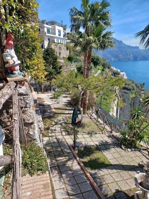Panoramic Villa In อามาลฟี ภายนอก รูปภาพ