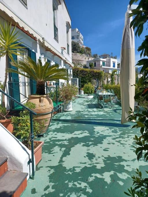Panoramic Villa In อามาลฟี ภายนอก รูปภาพ