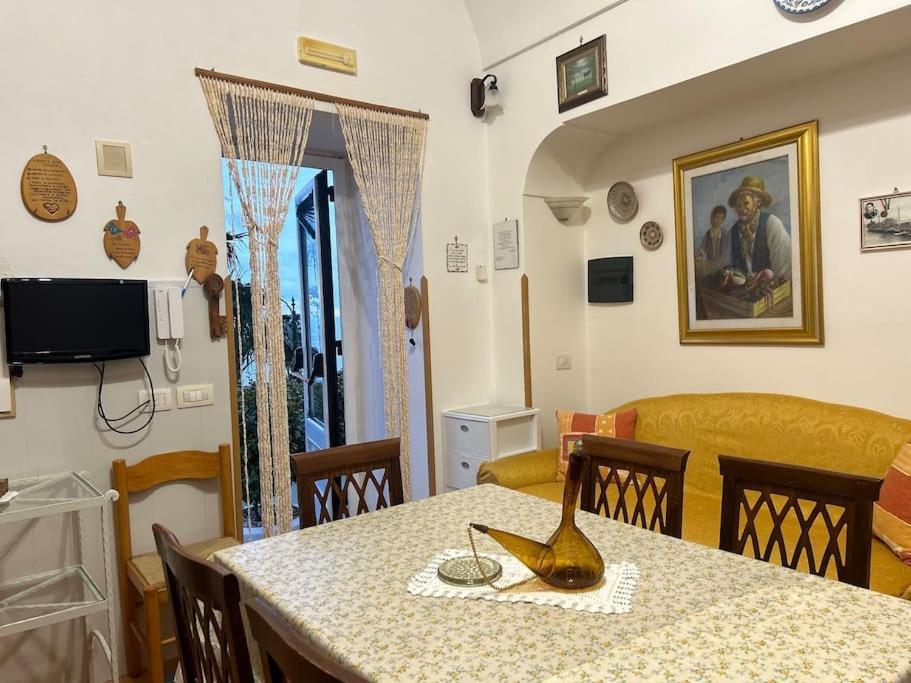 Panoramic Villa In อามาลฟี ภายนอก รูปภาพ